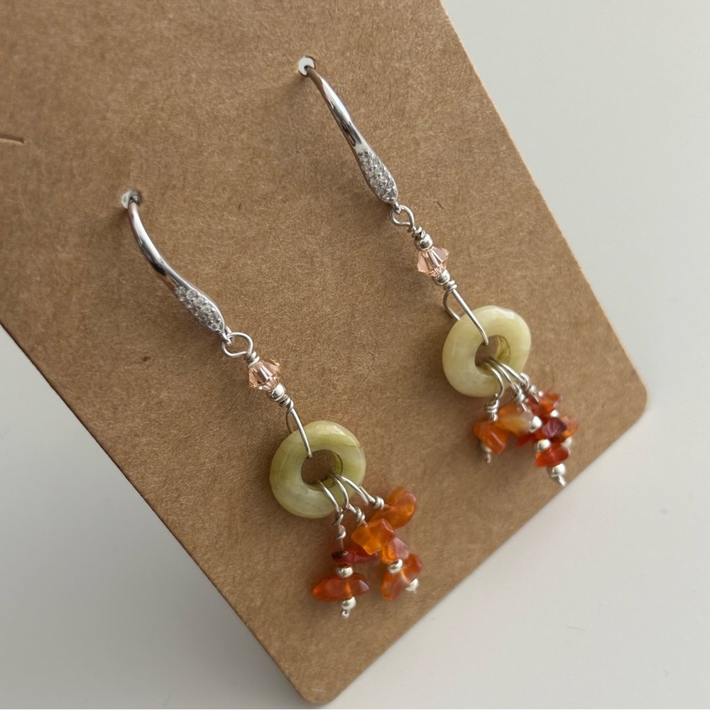 Beaded Semiprecious Stone Dangle Earrings - Picture 5 of 8